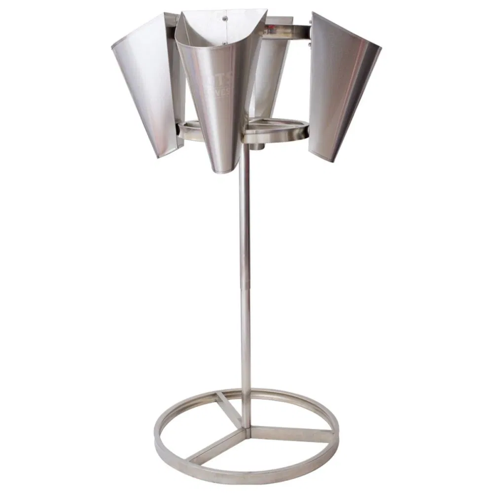 Roots & Harvest Poultry Harvest Station