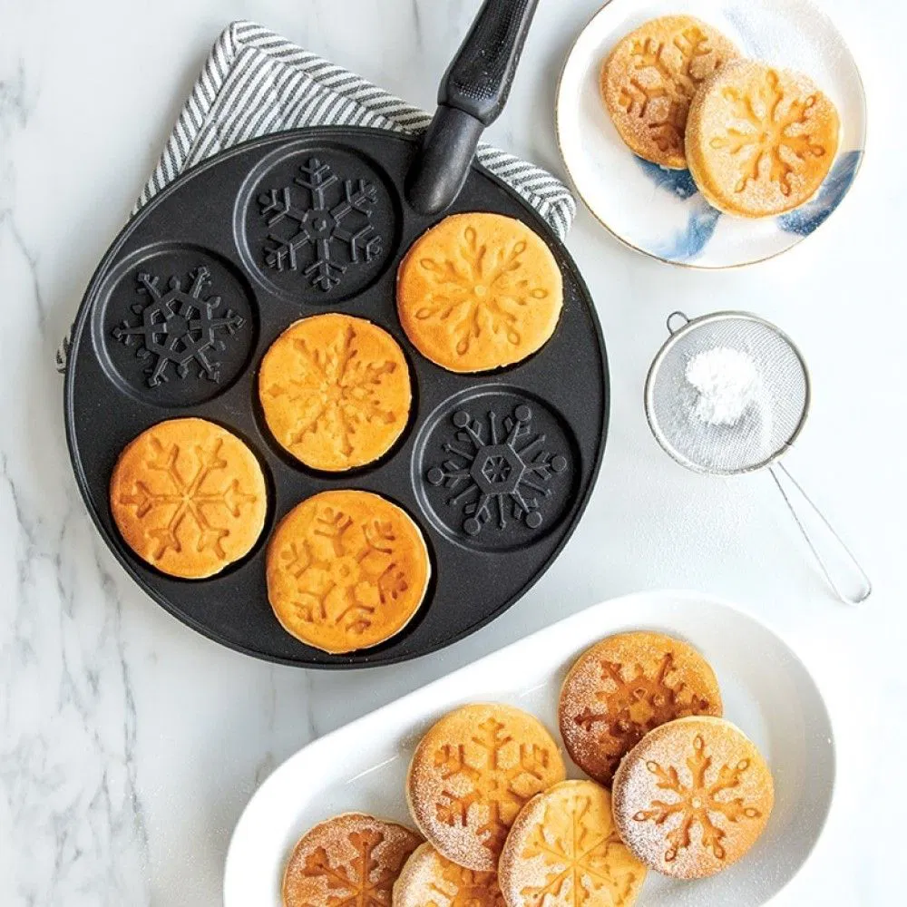 Nordic Ware Falling Snowflake Pancake Pan