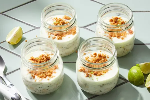 Key Lime Pie Inspired Overnight Oats