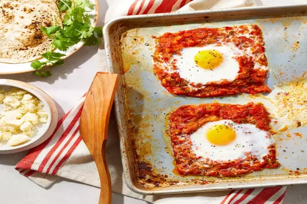 Sheet Pan Huevos Rancheros