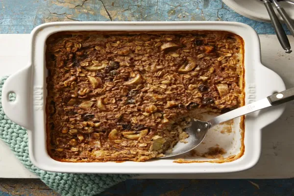 Baked Oatmeal with Banana Raisins & Walnuts