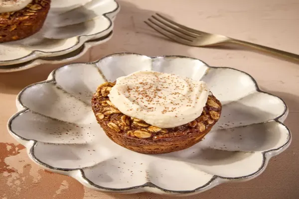 Tiramisu Inspired Oatmeal Cakes