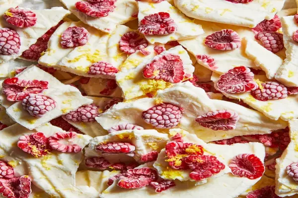 Raspberry Lemon Greek Frozen Yogurt Bark