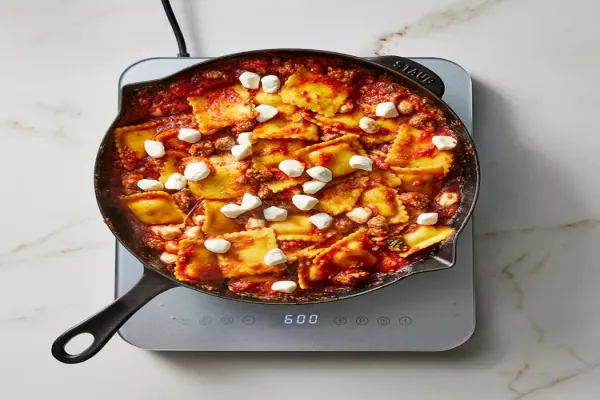 Skillet Ravioli Lasagna