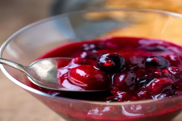 Quick Mixed Berry Pancake Sauce