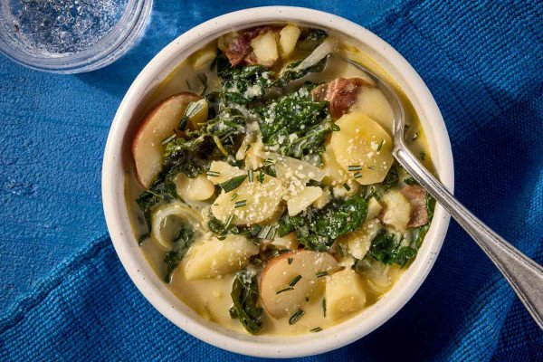 Vegetarian Potato Kale Soup