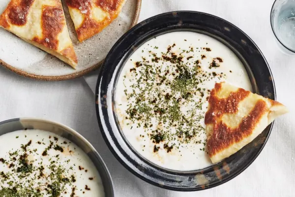 Yayla Corbası Turkish Yogurt Soup with Velibah