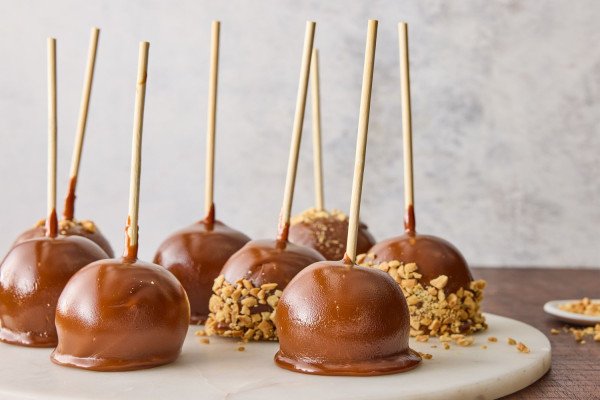 The Best Caramel Apples