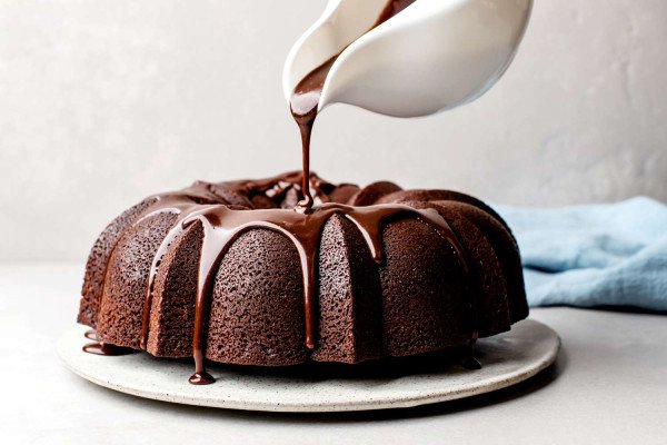 The Best Chocolate Glaze