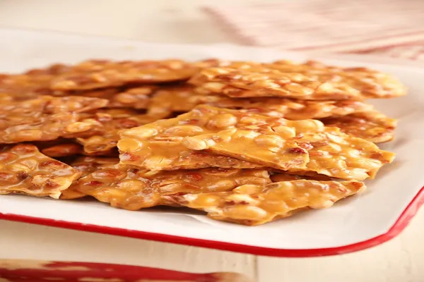 Easy Microwave Peanut Brittle